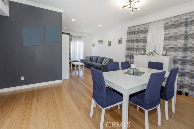 Foto del edificio - 626 E Orange Grove Ave