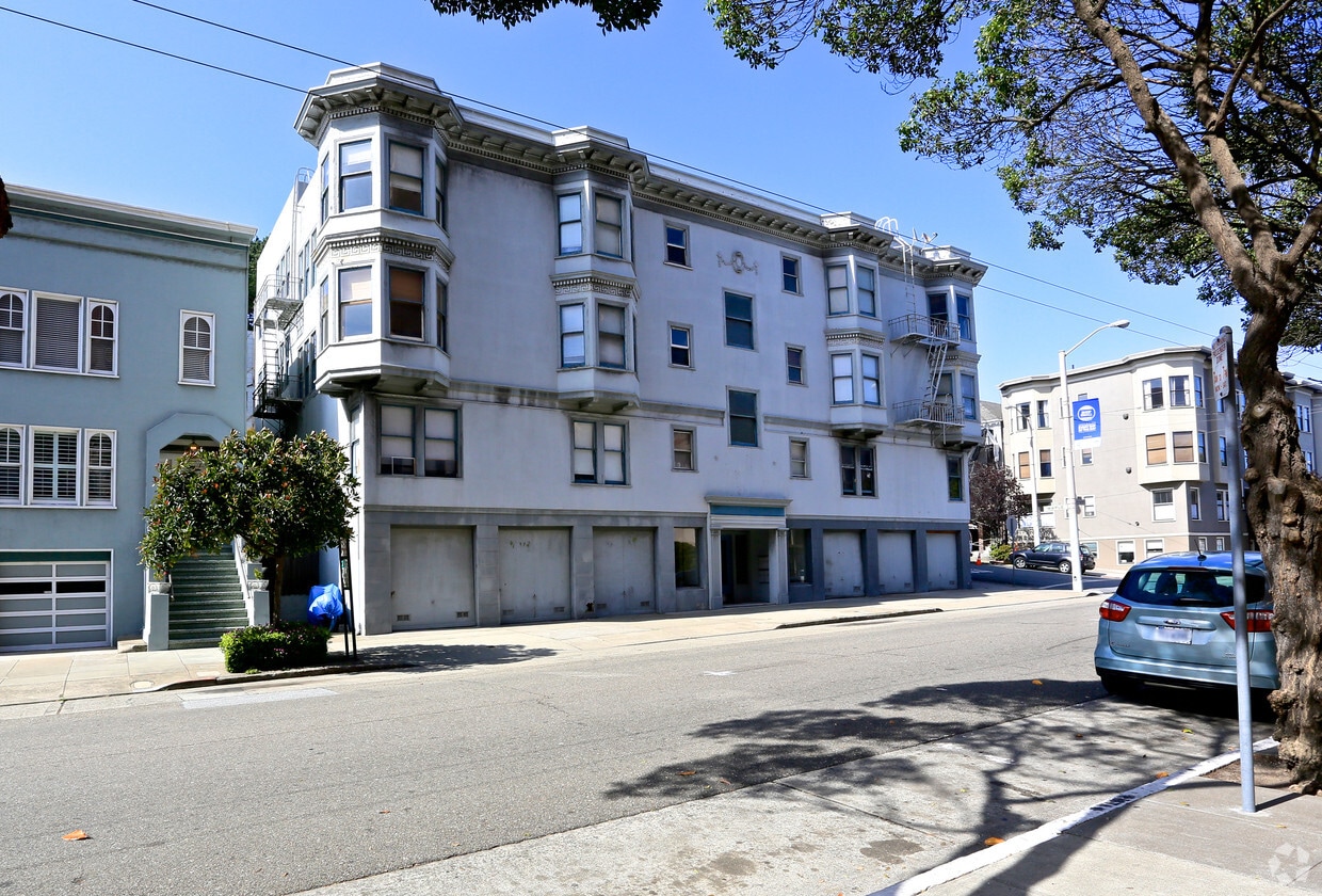3810 Sacramento St, San Francisco, CA 94118 Apartments in San