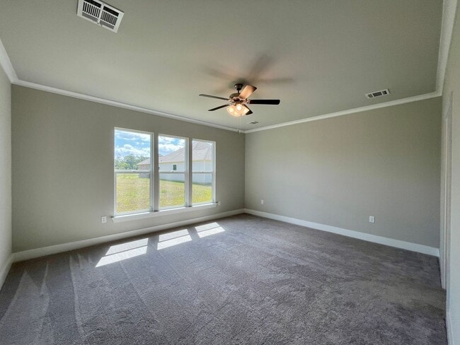 Building Photo - 4 Bed 3 Bath in Southhaven! Move-In Ready!