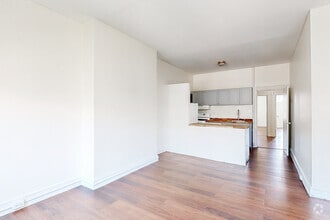 Building Photo - 929 N Calvert St