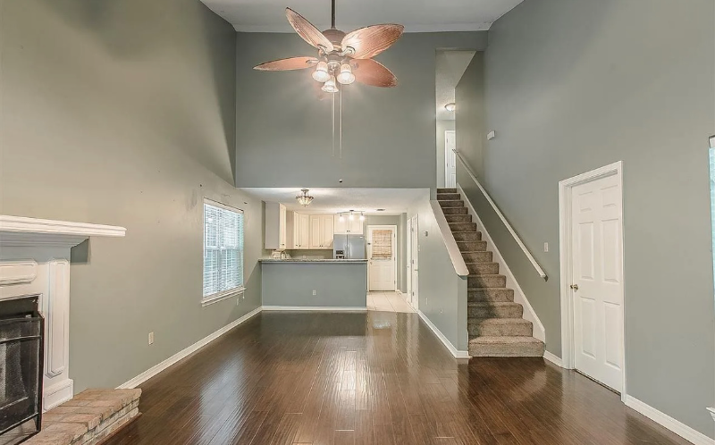 Foto principal - 62 Summer Oaks Dr