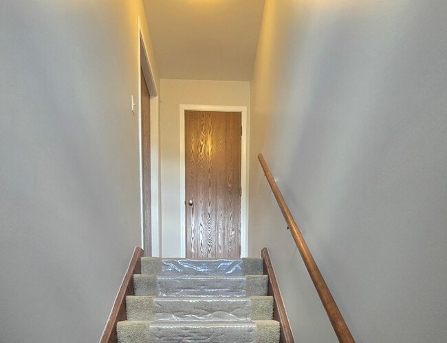 Building Photo - 260 E Rimini Ct