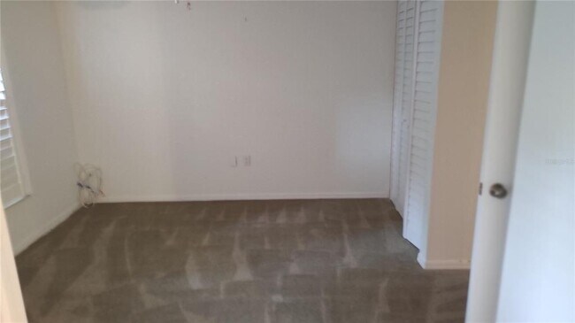 Foto del edificio - 13103 Cypress Hill Dr