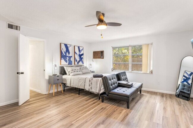 Building Photo - 1211 County Road 431-SI ID1094197P