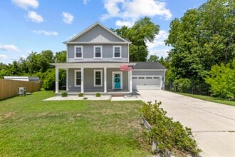 Building Photo - 205 Bangor Ct