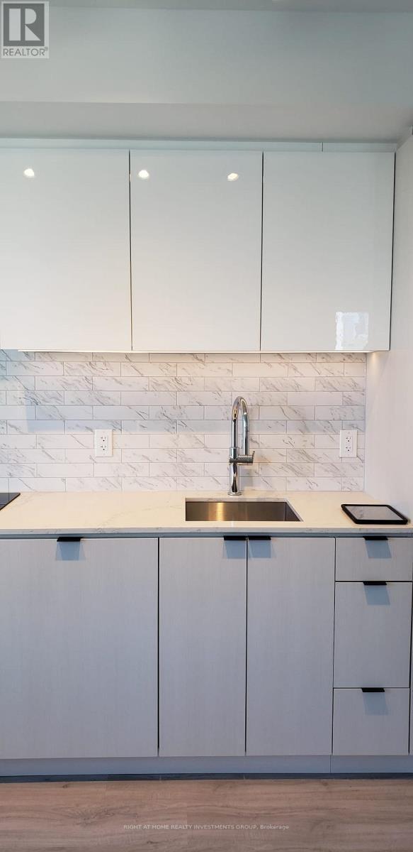 Photo du bâtiment - 252 Church St