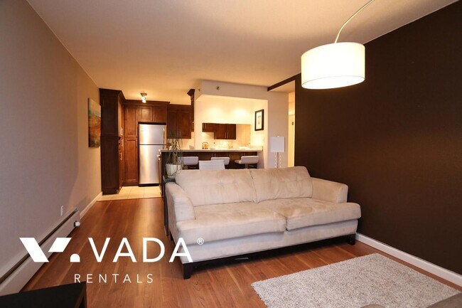 Photo du bâtiment - Pacific Terraces 1 BR APT Rental 709-756 Great Northern Way Vancouver: VADA
