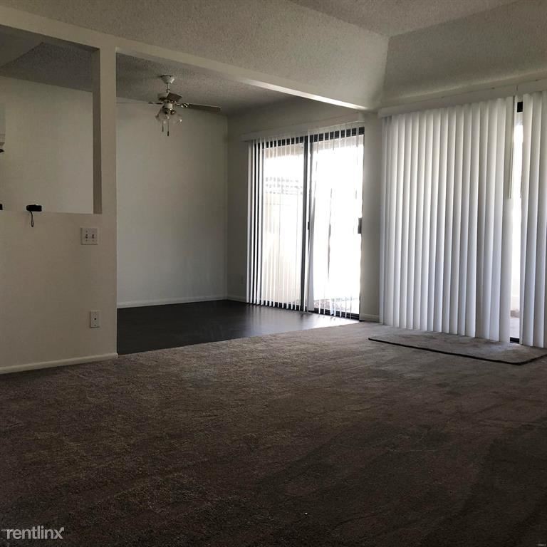 Foto principal - 3 br, 2 bath Condo - 1279 Landsburn Cir
