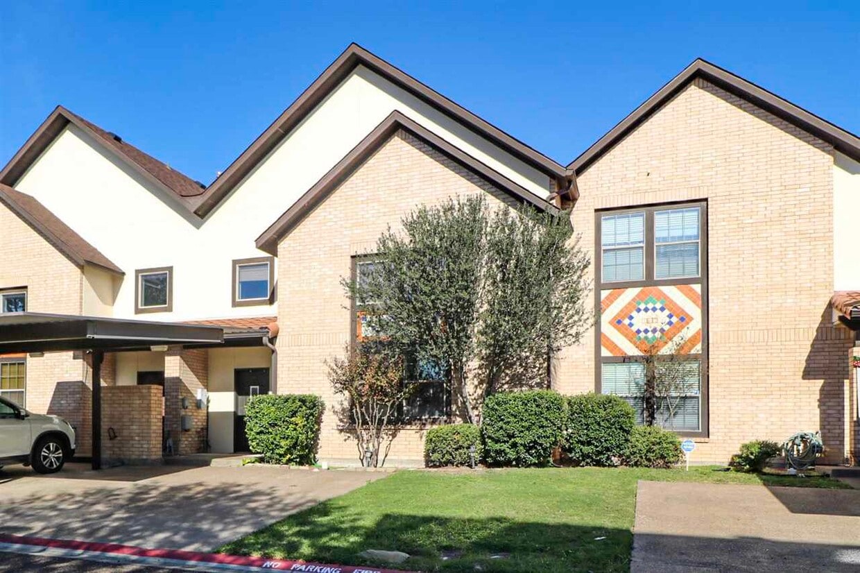 2445 Monarch Dr Unit 502, Laredo, TX 78045 Condo for Rent in Laredo