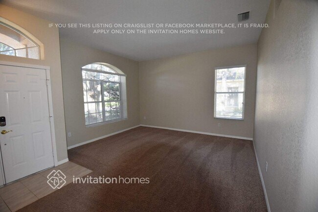 Building Photo - 325 Country Vineyard Dr