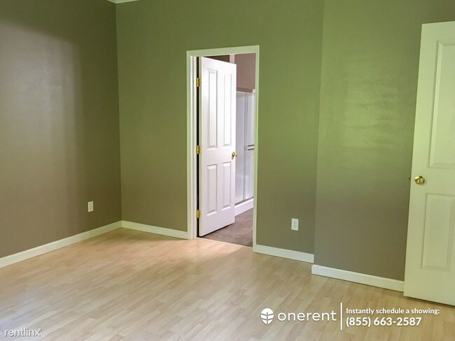 Building Photo - 4 br, 2.5 bath House - 6651 163rd Pl SE