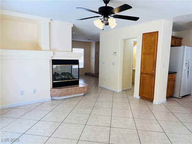 Foto del edificio - 7643 Starshell Point Ct