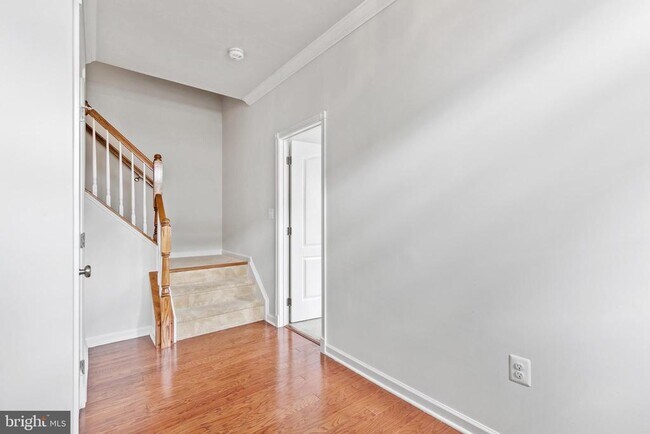 Building Photo - 43247 Loudoun Reserve Dr