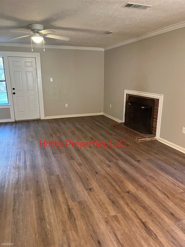 Foto del edificio - 3 br, 3 bath Townhome - 19 Brierwood Cir