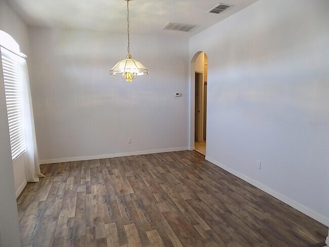 Building Photo - 1214 Shagrock Ct