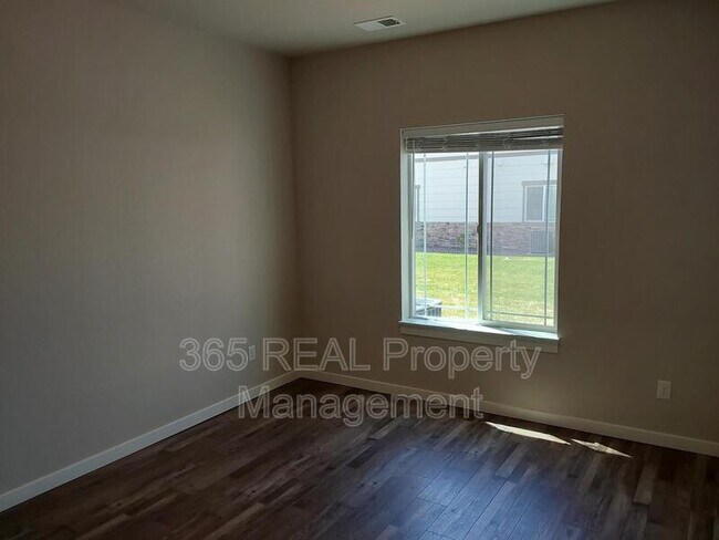 Foto del edificio - 1749 Westward Cir