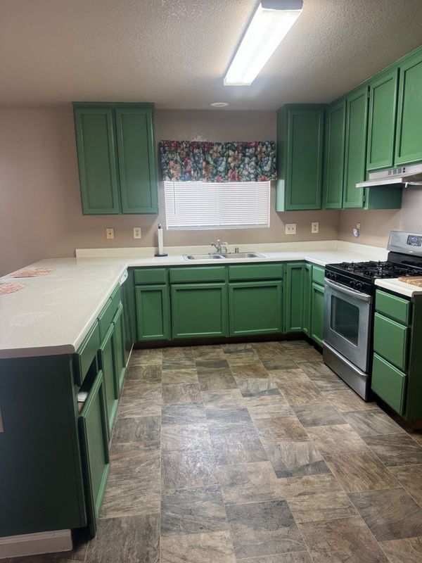 Foto del edificio - 2525 Capella St