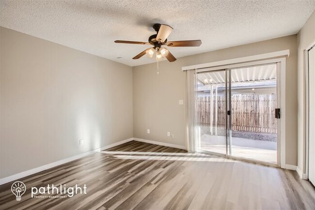 Foto del edificio - 1205 E Grove Circle, Mesa, AZ, 85204