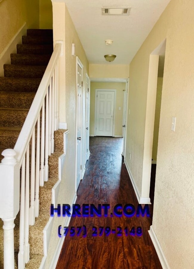 Building Photo - Beautiful Virginia Beach Single Family Home located in the Mears Corner area of Virginia Beach!