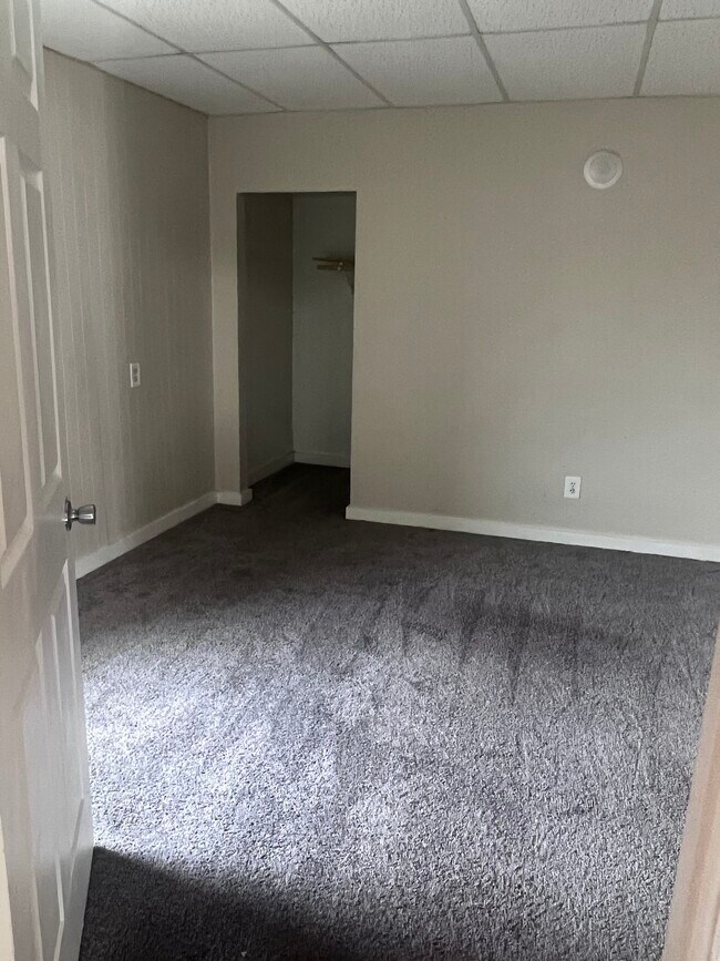 Dormitorio n.º 1 - 1001 Dubuque St