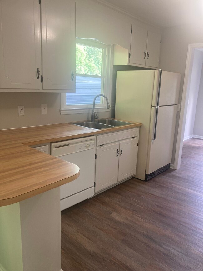 Building Photo - 6717 Monnett Rd