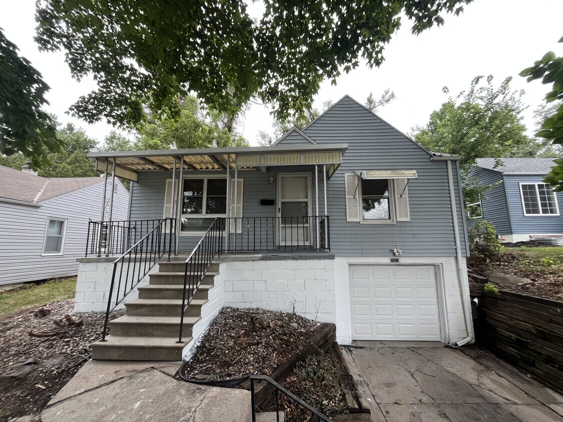 Photo - 7023 N 33rd St (Omaha, NE)