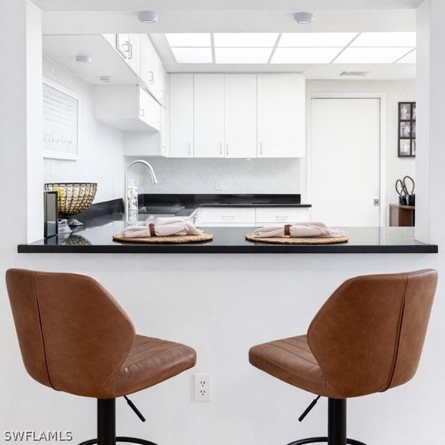 Building Photo - 6040 Pelican Bay Blvd