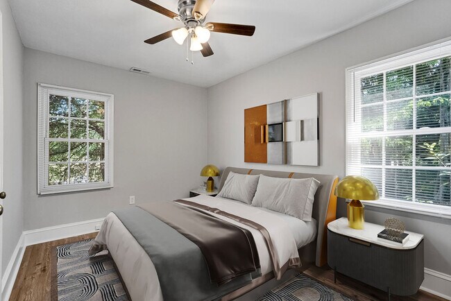 Foto del edificio - 5010 Ike St