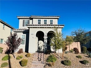 Building Photo - 2350 Borgaro St
