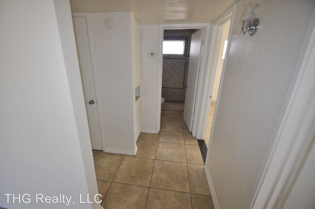 Foto del edificio - 3 br, 1.5 bath House - 2938 W. Butler Dr.