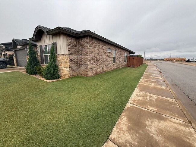 Foto del edificio - STONEWOOD ESTATES 3/2/2