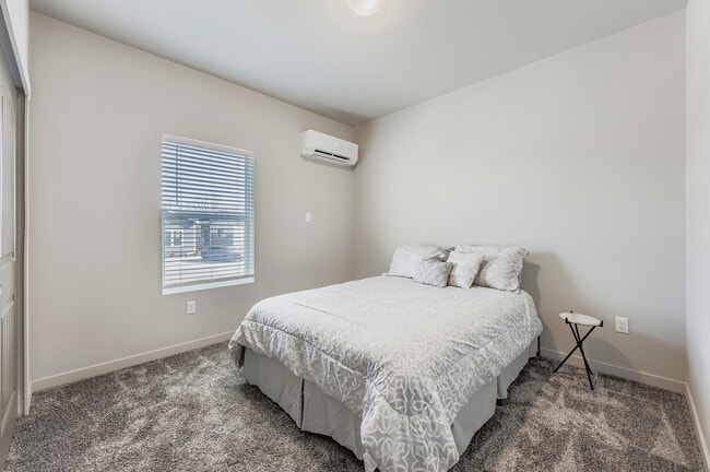 Building Photo - Cottages at South Murray