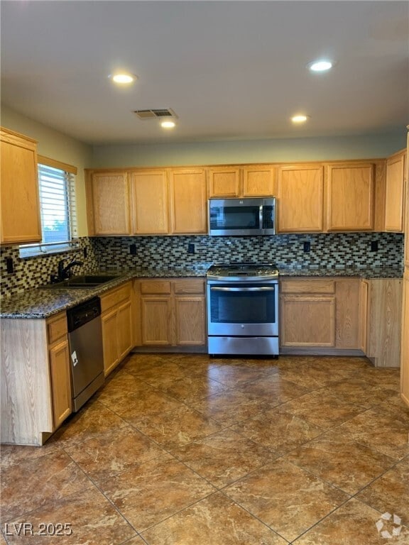 Building Photo - 5286 Soledad Summit Ave