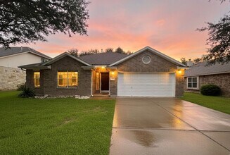 Building Photo - 1011 St Helena Dr