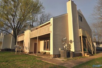Building Photo - 9014 Mahogany Row SE