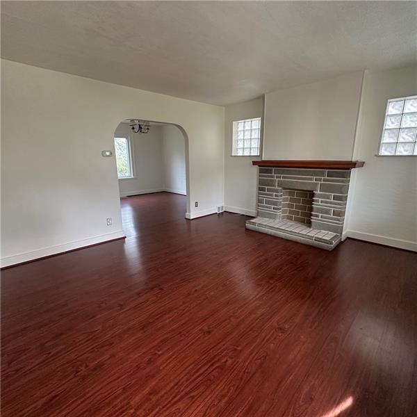 Foto del edificio - 240 Ridgewood Ave