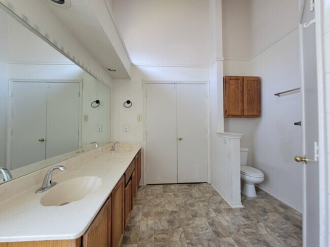 Foto del edificio - CORNER LOT IN ROWLETT!!!!!