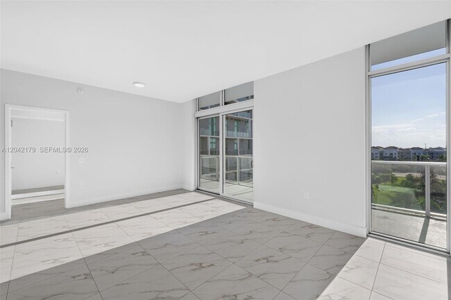 Foto del edificio - 2000 Metropica Wy