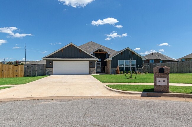 Building Photo - Modern 3-Bed, 2-Bath Home in Deer Creek School District!