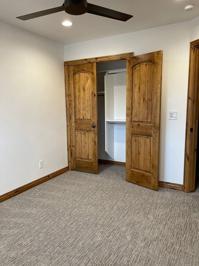 Foto del edificio - Gorgeous home in Orem