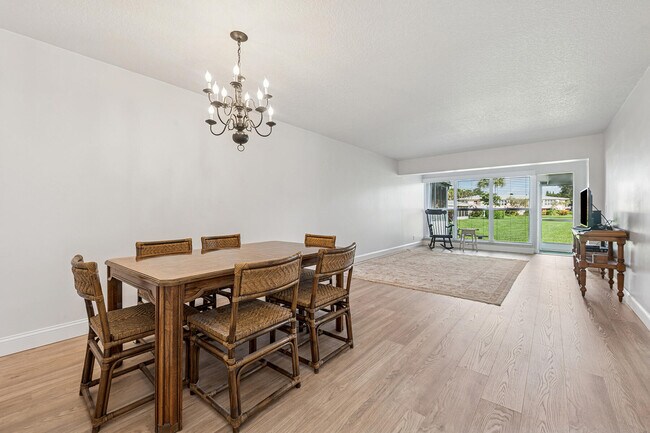 Foto del edificio - 1421 NW 20th Ave