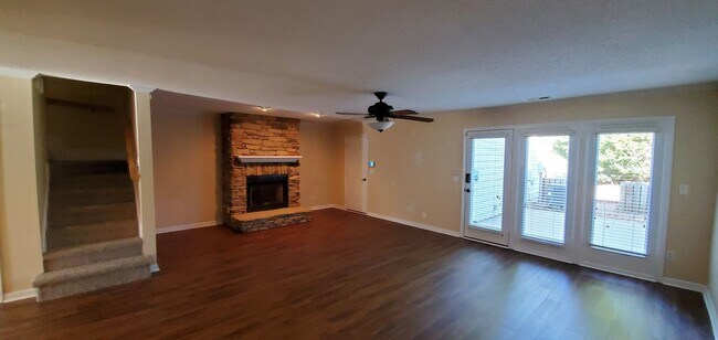 Foto del edificio - 5443 Winters Way