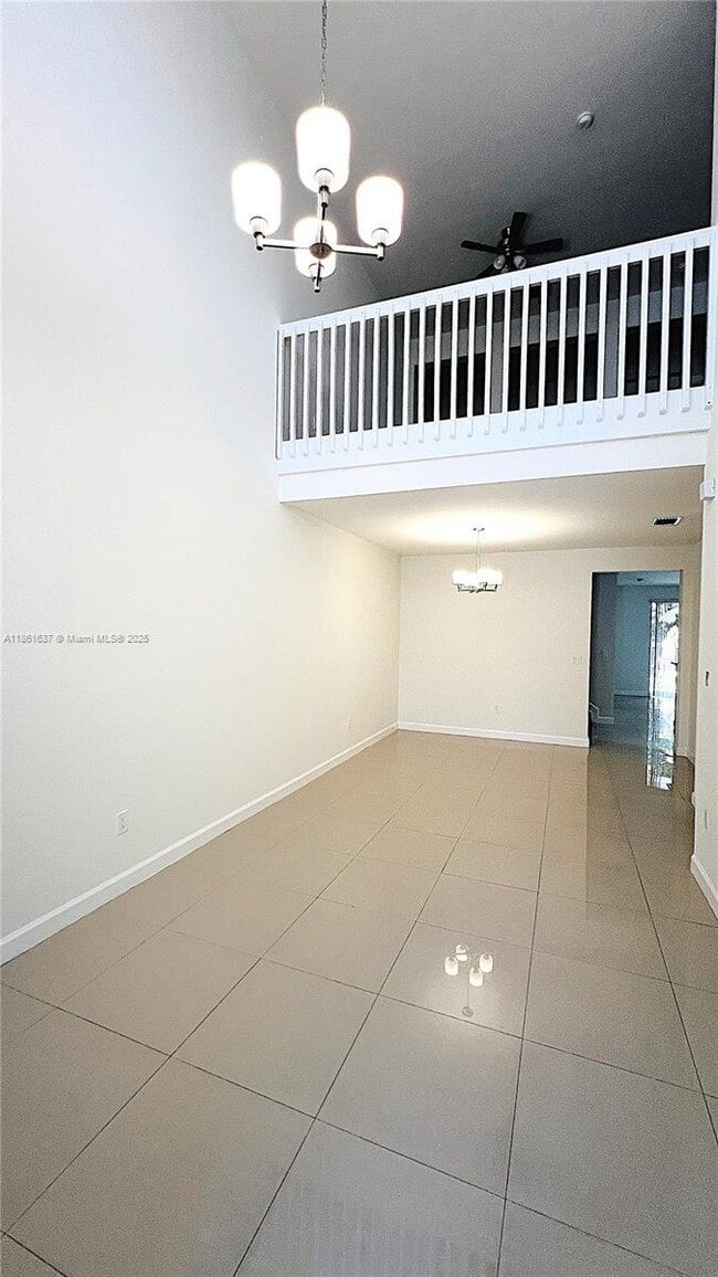 Foto del edificio - 10703 NW 76th Ln