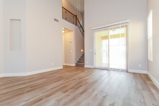 Foto del edificio - 6512 S 49th Dr
