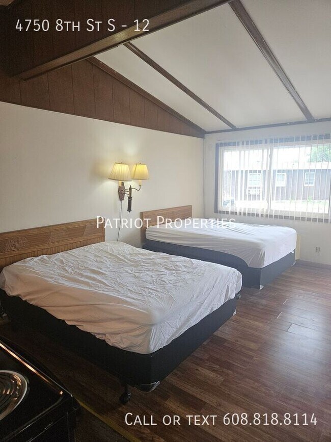 Foto del edificio - 4750 8th St S