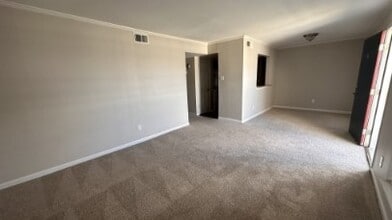 Building Photo - 7315 Brompton St