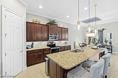 Foto del edificio - 26120 St Michael Ln