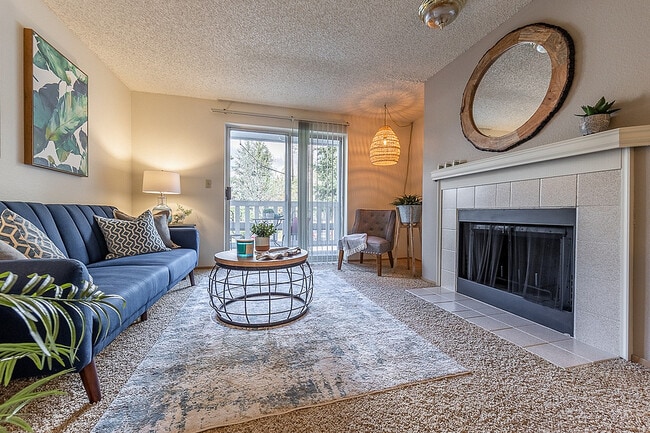 Building Photo - Timber Flats