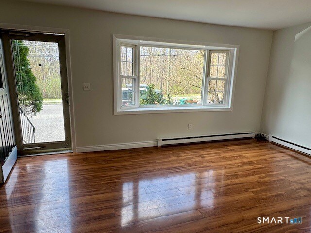 Foto del edificio - 15 Juniper Rd