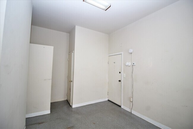 Foto del edificio - 2524 Maryland Ave